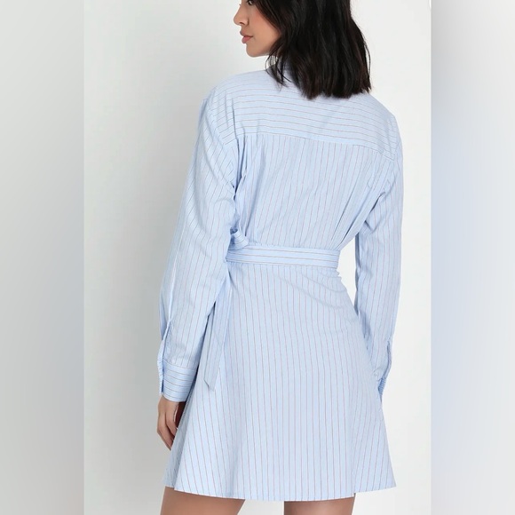 Lulus - Hamptons Aesthetic Blue White Striped Long Sleeve Wrap Dress Size Medium - Picture 3 of 13